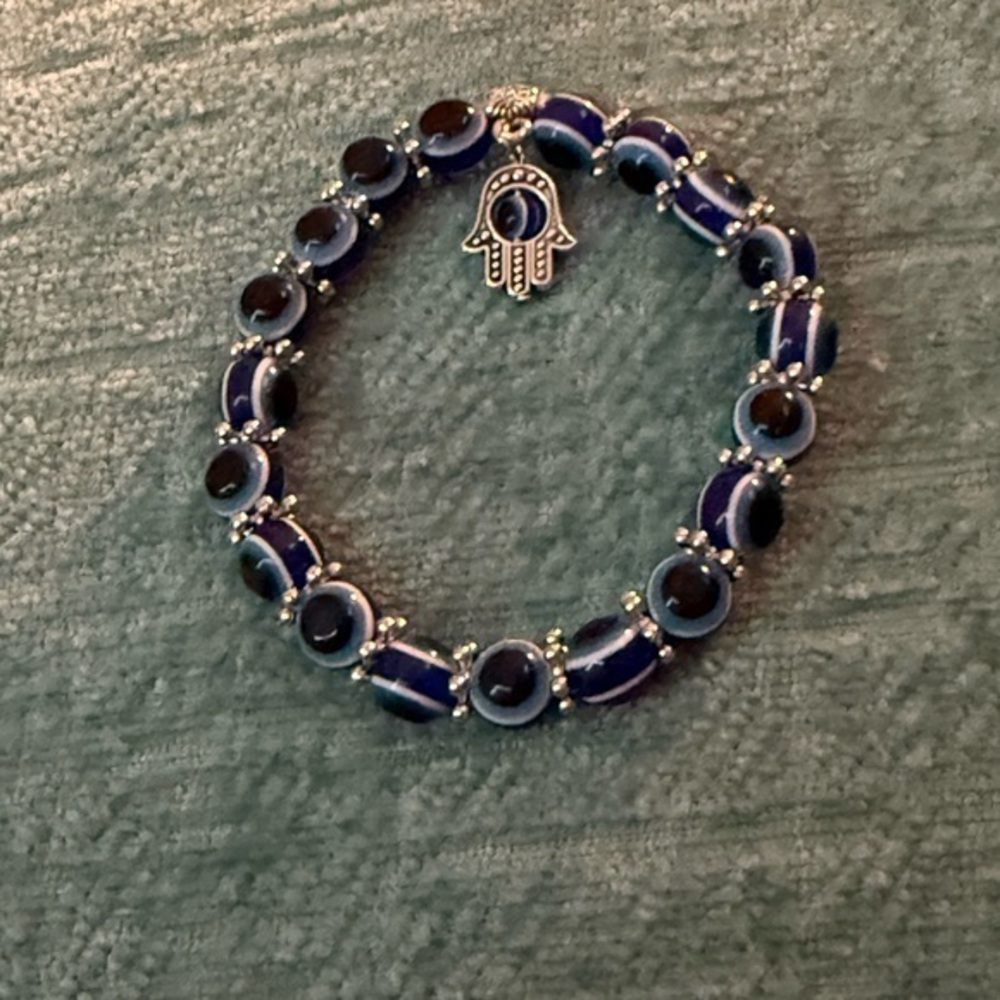 Hamsa Evil Eye Blue Bracelet NWT